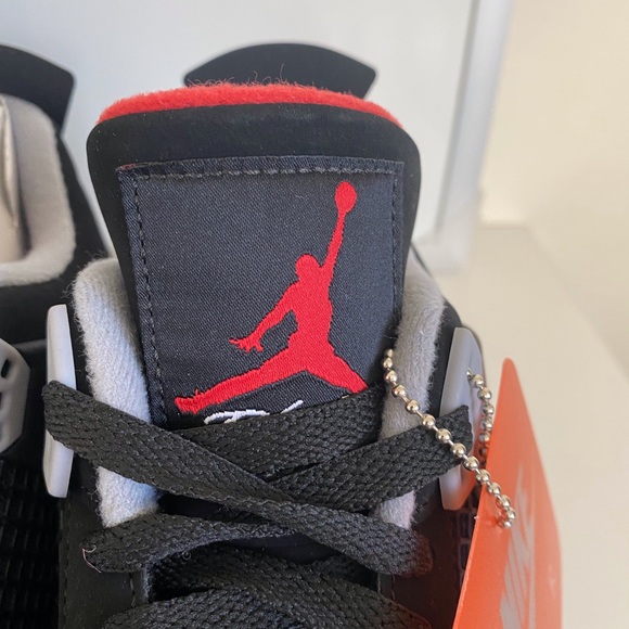 Nike Air Jordan 4 Retro Black/ Fire Red Cement Grey - Picture 7 of 13